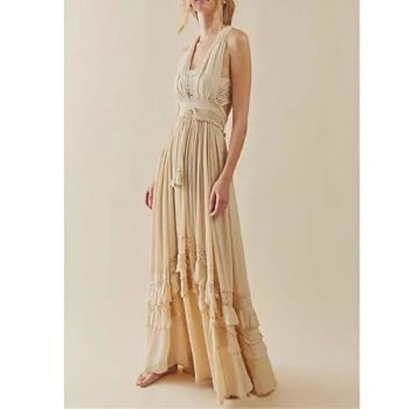 Free People Dresses & Skirts - Free People Santa Maria Maxi Women’s Dress beige khaki boho hippie Size Medium
